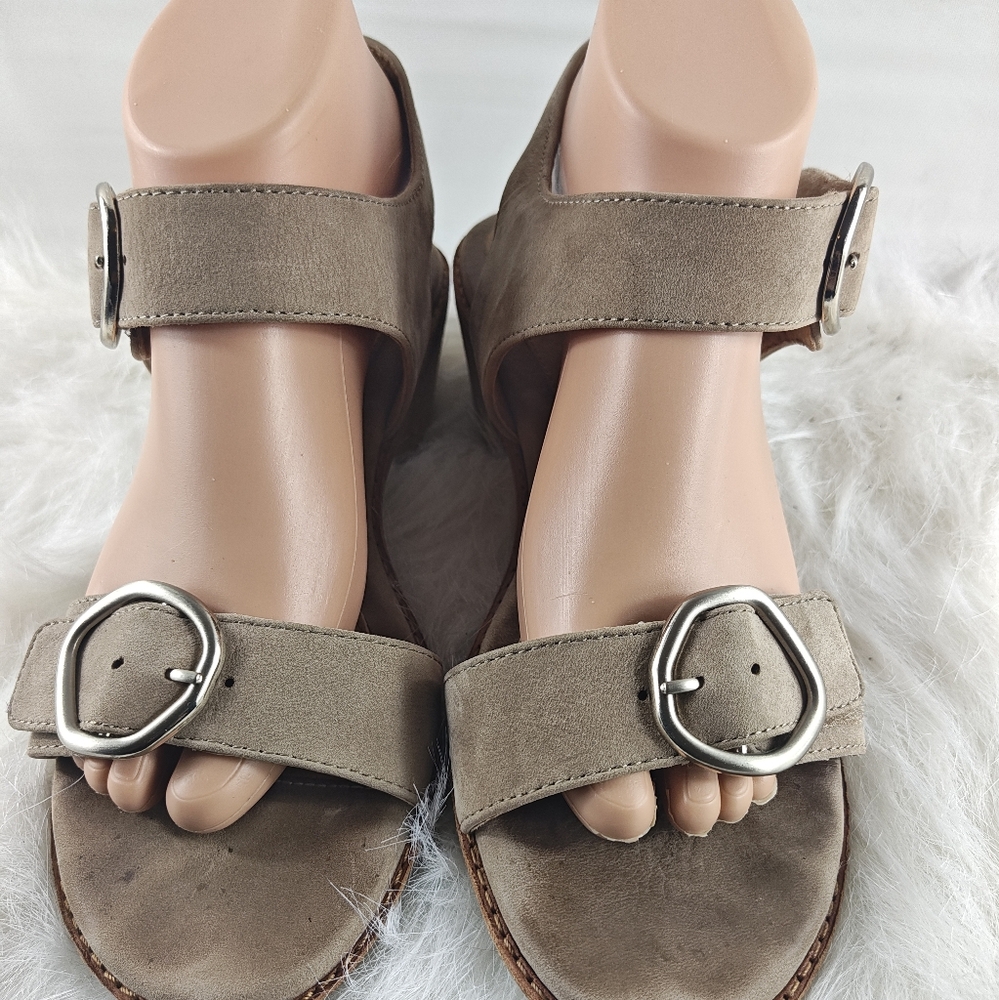 Sofft Sandals Natural Leather Lining Women size 8 - Picture 2 of 13